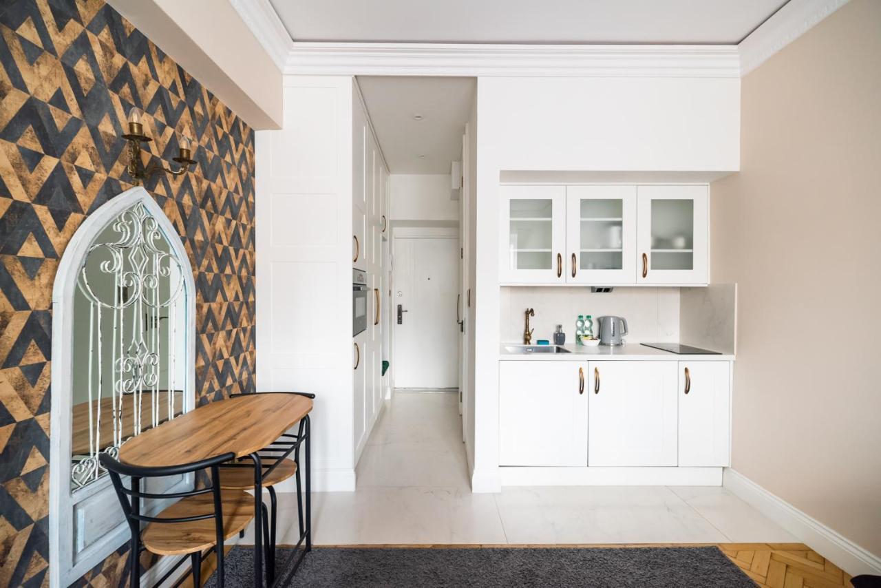 City Centre All In One Apartment Warsaw Luaran gambar